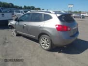 ✅ 2013 Nissan Rogue S • VIN: JN8AS5MTXDW518043 • Lot: 43142366. Wystawiony na IAAI z przebiegiem 185 561 mil. Bezpłatny archiwum sprzedaży aukcyjnych z USA i szczegółowy raport historii pojazdu na DreamBid. Zdjęcie 3.