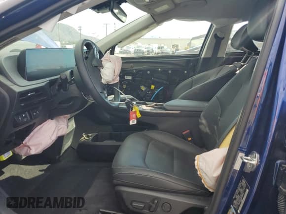 ✅ 2024 Kia EV6 Wind • VIN: KNDC3DLC9R5188664 • Lot: 93538855. Wystawiony na Copart z przebiegiem 31 395 mil. Bezpłatny archiwum sprzedaży aukcyjnych z USA i szczegółowy raport historii pojazdu na DreamBid. Zdjęcie 7.