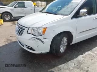 ✅ 2016 Chrysler Town & Country Limited • VIN: 2C4RC1JG3GR208941 • Lot: 43616186. Wystawiony na IAAI z przebiegiem 168 778 mil. Bezpłatny archiwum sprzedaży aukcyjnych z USA i szczegółowy raport historii pojazdu na DreamBid. Zdjęcie 6.