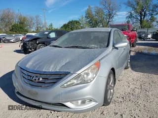 ✅ 2011 Hyundai Sonata SE • VIN: 5NPEC4AC3BH102394 • Lot: 43439361. Listed on IAAI with 174,717 mi. Free auction sales archive from the USA and detailed vehicle history report at DreamBid. Image 6.
