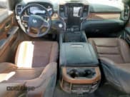 ✅ 2023 Ram 1500 Longhorn • VIN: 1C6SRFKT9PN658588 • Lot: 71714605. Wystawiony na Copart z przebiegiem 31 617 mil. Bezpłatny archiwum sprzedaży aukcyjnych z USA i szczegółowy raport historii pojazdu na DreamBid. Zdjęcie 8.