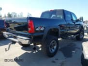 ✅ 2007 Chevrolet Silverado 2500HD LT1 • VIN: 1GCHK23DX7F190453 • Lot: 42262619. Wystawiony na IAAI z przebiegiem Nie podano. Bezpłatny archiwum sprzedaży aukcyjnych z USA i szczegółowy raport historii pojazdu na DreamBid. Zdjęcie 4.