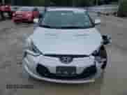 2015 Hyundai Veloster с VIN KMHTC6AD6FU233421, выставлен на аукционе Copart как лот 66420264 с пробегом 99 273 миль миль и Списание • Salvage title. История ставок и продаж доступна на DreamBid. Изображение 5.