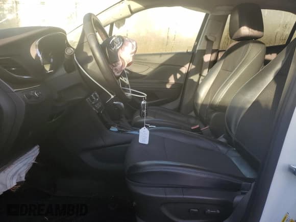 ✅ 2019 Buick Encore Sport Touring • VIN: KL4CJ1SB1KB880108 • Lot: 85491785. Listed on Copart with 76,271 mi. Free auction sales archive from the USA and detailed vehicle history report at DreamBid. Image 7.