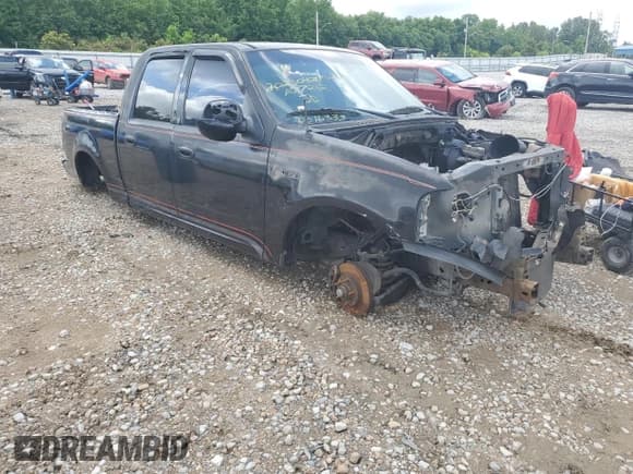 ✅ 2001 Ford F-150 XLT • VIN: 1FTRW07L81KA77212 • Lot: 56516195. Listed on Copart with Not provided. Free auction sales archive from the USA and detailed vehicle history report at DreamBid. Image 4.