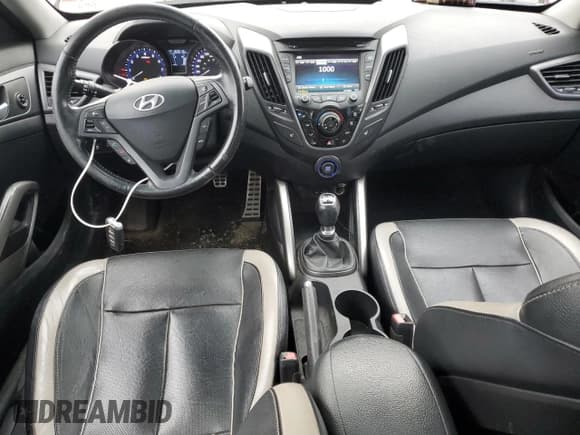 ✅ 2013 Hyundai Veloster Turbo • VIN: KMHTC6AE6DU097734 • Lot: 81153304. Wystawiony na Copart z przebiegiem 160 018 mil. Bezpłatny archiwum sprzedaży aukcyjnych z USA i szczegółowy raport historii pojazdu na DreamBid. Zdjęcie 8.