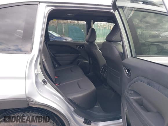 ✅ 2025 Subaru Forester Limited • VIN: JF2SLDRC4SH416319 • Lot: 42002953. Listed on IAAI with 5,105 mi. Free auction sales archive from the USA and detailed vehicle history report at DreamBid. Image 8.