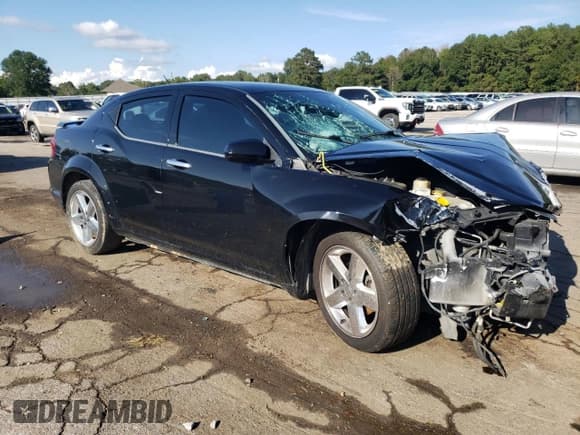 ✅ 2013 Dodge Avenger SXT • VIN: 1C3CDZCB0DN581371 • Лот: 71846024. Опубликован ранее на Copart с пробегом 118 856 миль. Бесплатный доступ к архиву аукционных продаж из США и подробный отчёт об истории автомобиля на DreamBid. Изображение 4.