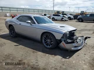 ✅ 2016 Dodge Challenger SXT • VIN: 2C3CDZAGXGH185427 • Lot: 68771154. Wystawiony na Copart z przebiegiem 122 693 mil. Bezpłatny archiwum sprzedaży aukcyjnych z USA i szczegółowy raport historii pojazdu na DreamBid. Zdjęcie 4.