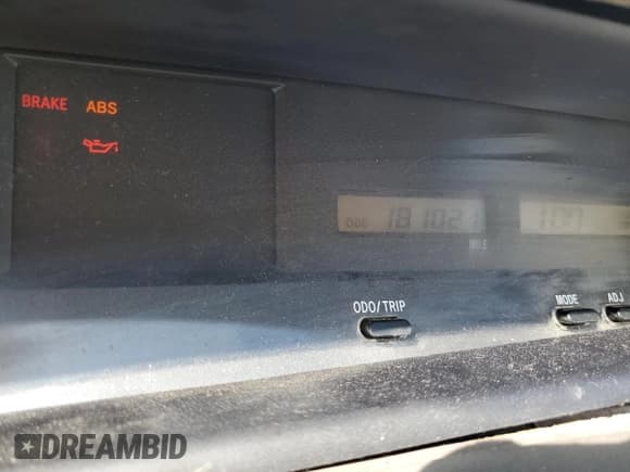 ✅ 2002 Toyota Avalon XL • VIN: 4T1BF28B12U245664 • Lot: 87088015. Listed on Copart with 181,021 mi. Free auction sales archive from the USA and detailed vehicle history report at DreamBid. Image 9.