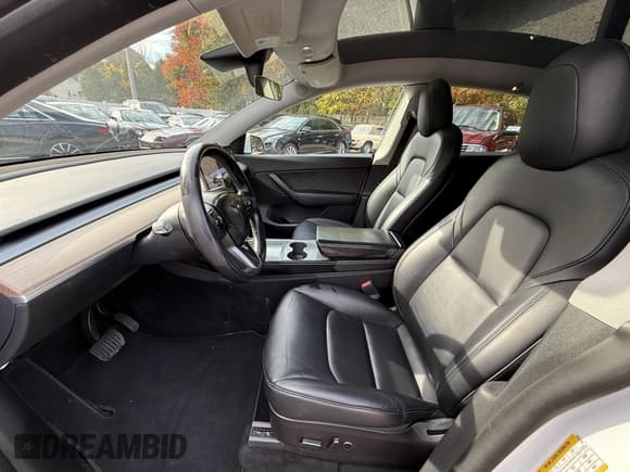 ✅ 2021 Tesla Model Y Long Range • VIN: 5YJYGDEE5MF295078 • Лот: 43788767. Опубликован ранее на IAAI с пробегом 122 839 миль. Бесплатный доступ к архиву аукционных продаж из США и подробный отчёт об истории автомобиля на DreamBid. Изображение 5.