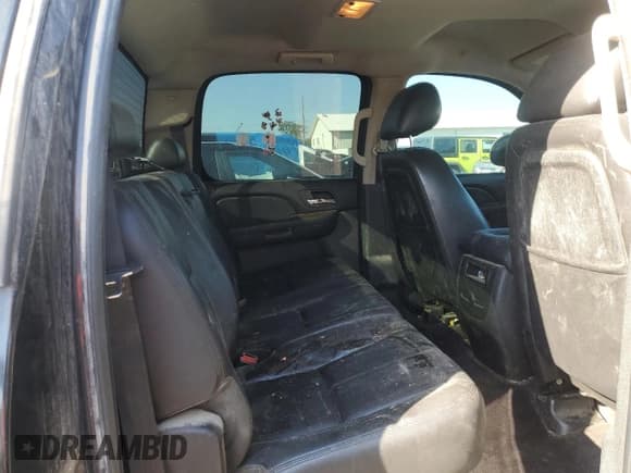 ✅ 2010 Chevrolet Silverado 1500 LTZ • VIN: 3GCRKTE38AG268104 • Лот: 70169855. Опубликован ранее на Copart с пробегом 225 319 миль. Бесплатный доступ к архиву аукционных продаж из США и подробный отчёт об истории автомобиля на DreamBid. Изображение 10.