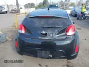 ✅ 2013 Hyundai Veloster w/Gray Int • VIN: KMHTC6AD1DU141372 • Lot: 41349170. Wystawiony na IAAI z przebiegiem Nie podano. Bezpłatny archiwum sprzedaży aukcyjnych z USA i szczegółowy raport historii pojazdu na DreamBid. Zdjęcie 15.