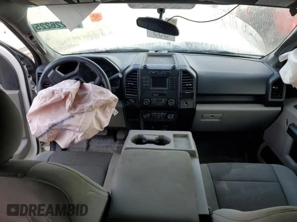 ✅ 2015 Ford F-150 XLT • VIN: 1FTFX1EF9FFB98298 • Lot: 43226225. Listed on Copart with Not provided. Free auction sales archive from the USA and detailed vehicle history report at DreamBid. Image 8.