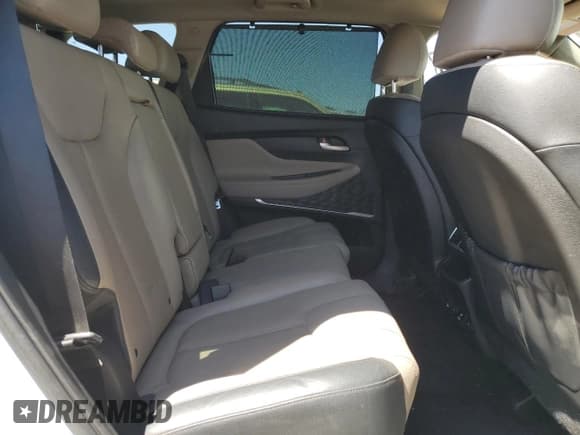 ✅ 2020 Hyundai Santa Fe Limited • VIN: 5NMS5CAA2LH275909 • Лот: 61966744. Опубликован ранее на Copart с пробегом 61 253 миль. Бесплатный доступ к архиву аукционных продаж из США и подробный отчёт об истории автомобиля на DreamBid. Изображение 10.