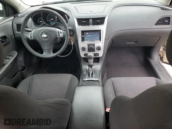 ✅ 2011 Chevrolet Malibu 1LT • VIN: 1G1ZC5EUXBF328493 • Lot: 71294524. Listed on Copart with 132,641 mi. Free auction sales archive from the USA and detailed vehicle history report at DreamBid. Image 8.