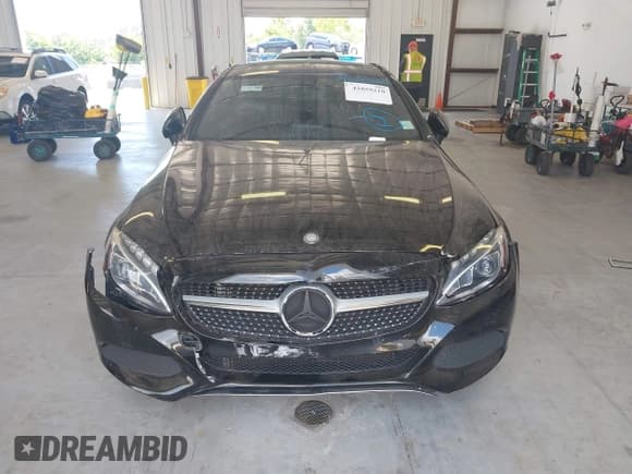 ✅ 2017 Mercedes-Benz C 300 • VIN: WDDWJ4JB6HF357941 • Lot: 42859210. Wystawiony na IAAI z przebiegiem 36 529 mil. Bezpłatny archiwum sprzedaży aukcyjnych z USA i szczegółowy raport historii pojazdu na DreamBid. Zdjęcie 12.