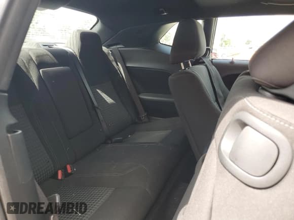 ✅ 2022 Dodge Challenger SXT • VIN: 2C3CDZAG7NH151877 • Lot: 69487744. Wystawiony na Copart z przebiegiem 45 583 mil. Bezpłatny archiwum sprzedaży aukcyjnych z USA i szczegółowy raport historii pojazdu na DreamBid. Zdjęcie 11.