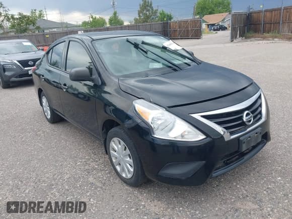 ✅ 2015 Nissan Versa S Plus • VIN: 3N1CN7AP9FL842661 • Лот: 42349174. Опубликован ранее на IAAI с пробегом 74 754 миль. Бесплатный доступ к архиву аукционных продаж из США и подробный отчёт об истории автомобиля на DreamBid. Изображение 1.