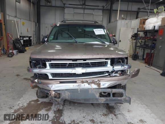 ✅ 2003 Chevrolet Suburban LT • VIN: 1GNFK16Z33J199860 • Лот: 41538369. Опубликован ранее на IAAI с пробегом Не указан. Бесплатный доступ к архиву аукционных продаж из США и подробный отчёт об истории автомобиля на DreamBid. Изображение 13.