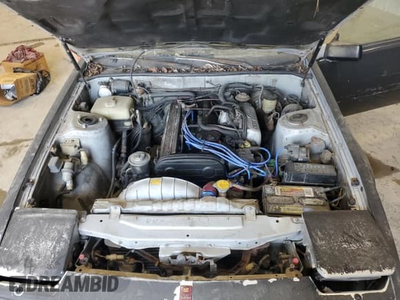 ✅ 1985 Toyota Supra • VIN: JT2MA67L0F0158194 • Лот: 67449635. Опубликован ранее на Copart с пробегом 179 160 миль. Бесплатный доступ к архиву аукционных продаж из США и подробный отчёт об истории автомобиля на DreamBid. Изображение 11.