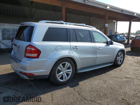 ✅ 2010 Mercedes-Benz GL 350 • VIN: 4JGBF2FE0AA560405 • Lot: 64769565. Listed on Copart with 113,941 mi. Free auction sales archive from the USA and detailed vehicle history report at DreamBid. Image 3.
