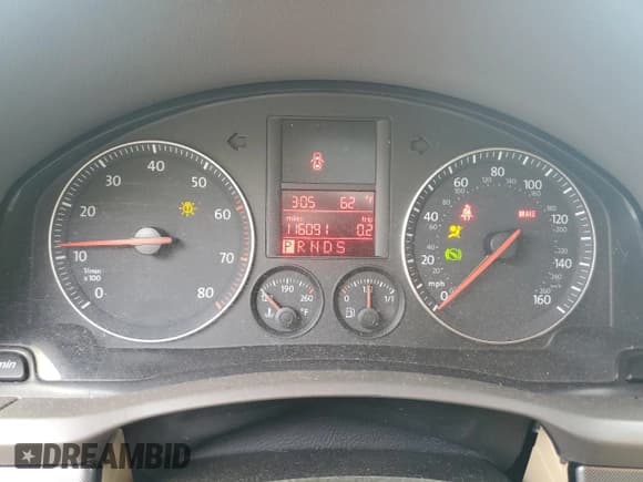 ✅ 2006 Volkswagen Jetta 2.5L • VIN: 3VWSG71K26M723901 • Лот: 54797055. Опубликован ранее на Copart с пробегом 116 091 миль. Бесплатный доступ к архиву аукционных продаж из США и подробный отчёт об истории автомобиля на DreamBid. Изображение 9.