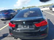 ✅ 2018 BMW 4 Series 430i xDrive • VIN: WBA4J3C53JBG96236 • Lot: 43475222. Wystawiony na IAAI z przebiegiem 91 606 mil. Bezpłatny archiwum sprzedaży aukcyjnych z USA i szczegółowy raport historii pojazdu na DreamBid. Zdjęcie 16.