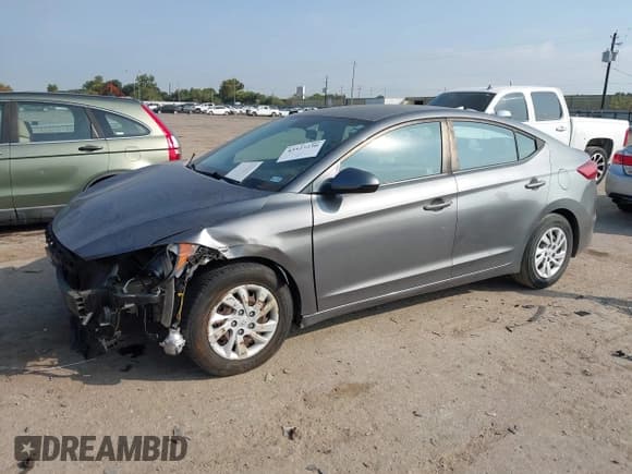 ✅ 2018 Hyundai Elantra SE • VIN: 5NPD74LFXJH376424 • Lot: 43527230. Listed on IAAI with 49,858 mi. Free auction sales archive from the USA and detailed vehicle history report at DreamBid. Image 18.