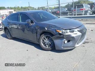 ✅ 2018 Lexus ES 350 • VIN: 58ABK1GG6JU117186 • Лот: 43185650. Опубликован ранее на IAAI с пробегом 61 224 миль. Бесплатный доступ к архиву аукционных продаж из США и подробный отчёт об истории автомобиля на DreamBid. Изображение 1.