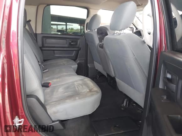 ✅ 2018 Ram 2500 Tradesman • VIN: 3C6UR5CJ1JG137199 • Lot: 43254508. Listed on IAAI with 140,211 mi. Free auction sales archive from the USA and detailed vehicle history report at DreamBid. Image 8.