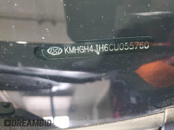 ✅ 2012 Hyundai Equus Ultimate • VIN: KMHGH4JH6CU055760 • Lot: 80523155. Listed on Copart with 138,372 mi. Free auction sales archive from the USA and detailed vehicle history report at DreamBid. Image 12.