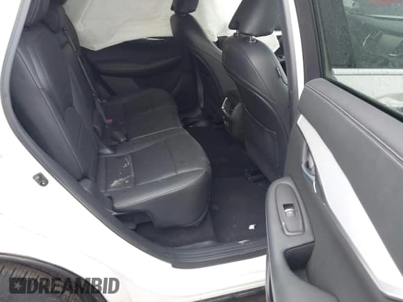 ✅ 2019 Infiniti QX50 Essential • VIN: 3PCAJ5M3XKF136479 • Lot: 41677308. Wystawiony na IAAI z przebiegiem 64 511 mil. Bezpłatny archiwum sprzedaży aukcyjnych z USA i szczegółowy raport historii pojazdu na DreamBid. Zdjęcie 8.