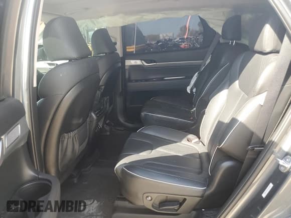 ✅ 2023 Hyundai Palisade SEL • VIN: KM8R44GE5PU578890 • Лот: 72366664. Опубликован ранее на Copart с пробегом 24 633 миль. Бесплатный доступ к архиву аукционных продаж из США и подробный отчёт об истории автомобиля на DreamBid. Изображение 11.