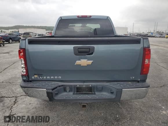 2008 Chevrolet Silverado 1500 LS with VIN 2GCEC13C281326634, listed as a Copart auction lot 87455505 with 228,880 mi miles and Salvage title. Bid and sale history available at DreamBid. Image 6.