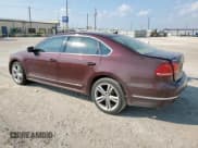 ✅ 2014 Volkswagen Passat SEL Premium • VIN: 1VWCM7A37EC095677 • Lot: 80901495. Wystawiony na Copart z przebiegiem 131 498 mil. Bezpłatny archiwum sprzedaży aukcyjnych z USA i szczegółowy raport historii pojazdu na DreamBid. Zdjęcie 2.