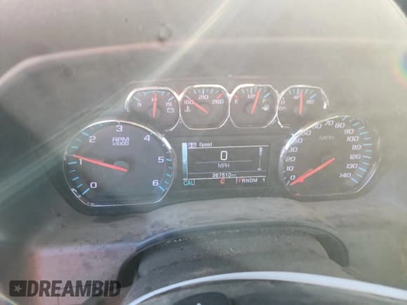 ✅ 2015 Chevrolet Silverado 2500HD LT • VIN: 1GC1KVEG7FF534443 • Лот: 89850915. Опубликован ранее на Copart с пробегом 267 610 миль. Бесплатный доступ к архиву аукционных продаж из США и подробный отчёт об истории автомобиля на DreamBid. Изображение 9.