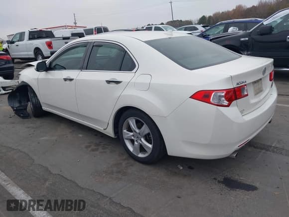 ✅ 2010 Acura TSX • VIN: JH4CU2F62AC027661 • Lot: 43749132. Wystawiony na IAAI z przebiegiem 177 033 mil. Bezpłatny archiwum sprzedaży aukcyjnych z USA i szczegółowy raport historii pojazdu na DreamBid. Zdjęcie 3.