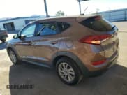 ✅ 2017 Hyundai Tucson SE • VIN: KM8J23A4XHU327698 • Lot: 85207285. Wystawiony na Copart z przebiegiem 64 205 mil. Bezpłatny archiwum sprzedaży aukcyjnych z USA i szczegółowy raport historii pojazdu na DreamBid. Zdjęcie 2.