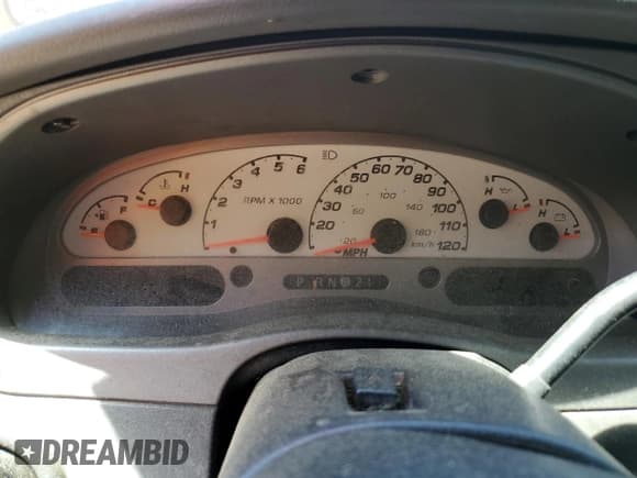 ✅ 2005 Ford Explorer Sport Trac XLS • VIN: 1FMZU67K85UA30431 • Lot: 53716665. Wystawiony na Copart z przebiegiem Nie podano. Bezpłatny archiwum sprzedaży aukcyjnych z USA i szczegółowy raport historii pojazdu na DreamBid. Zdjęcie 9.