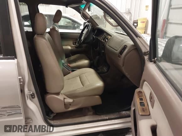 ✅ 1998 Toyota 4Runner • VIN: JT3HM84R2W0026174 • Лот: 41594431. Опубликован ранее на IAAI с пробегом 224 245 миль. Бесплатный доступ к архиву аукционных продаж из США и подробный отчёт об истории автомобиля на DreamBid. Изображение 5.