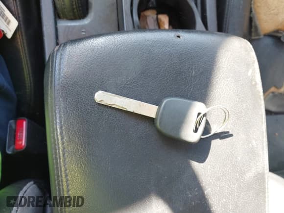 ✅ 2010 Acura TSX • VIN: JH4CU2F61AC017848 • Lot: 43581231. Wystawiony na IAAI z przebiegiem 342 579 mil. Bezpłatny archiwum sprzedaży aukcyjnych z USA i szczegółowy raport historii pojazdu na DreamBid. Zdjęcie 11.