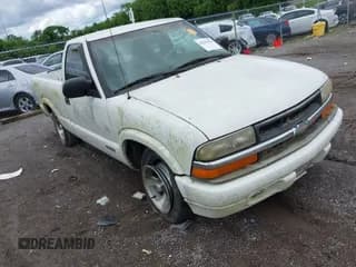 ✅ 2000 Chevrolet S-10 LS • VIN: 1GCCS1444Y8124683 • Лот: 42253458. Опубликован ранее на IAAI с пробегом 265 741 миль. Бесплатный доступ к архиву аукционных продаж из США и подробный отчёт об истории автомобиля на DreamBid. Изображение 1.