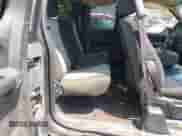 ✅ 2011 Chevrolet Silverado 1500 LS • VIN: 1GCRKREA6BZ342042 • Lot: 42410354. Wystawiony na IAAI z przebiegiem 290 263 mil mil. Skorzystaj z bezpłatnego archiwum sprzedaży aukcyjnych z USA i zobacz szczegółowy raport historii pojazdu na DreamBid. Zdjęcie 8.