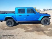 ✅ 2024 Jeep Gladiator Willys • VIN: 1C6HJTAG0RL123040 • Лот: 41849222. Опубликован ранее на IAAI с пробегом 14 989 миль. Бесплатный доступ к архиву аукционных продаж из США и подробный отчёт об истории автомобиля на DreamBid. Изображение 14.