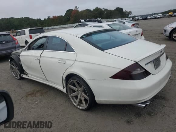 ✅ 2006 Mercedes-Benz CLS 500 • VIN: WDDDJ75X56A040953 • Lot: 71535874. Wystawiony na Copart z przebiegiem 127 062 mil. Bezpłatny archiwum sprzedaży aukcyjnych z USA i szczegółowy raport historii pojazdu na DreamBid. Zdjęcie 2.