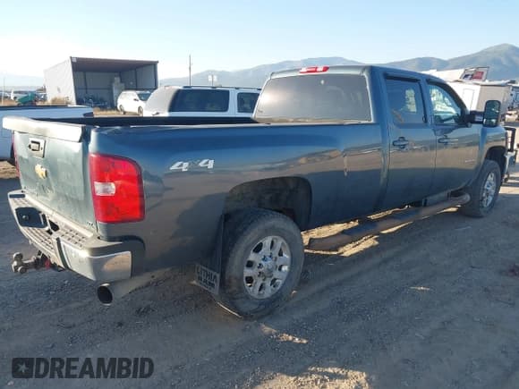 ✅ 2011 Chevrolet Silverado 2500HD LTZ • VIN: 1GC1KYC82BF152084 • Лот: 43281621. Опубликован ранее на IAAI с пробегом 163 157 миль. Бесплатный доступ к архиву аукционных продаж из США и подробный отчёт об истории автомобиля на DreamBid. Изображение 4.