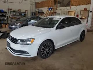 ✅ 2016 Volkswagen Jetta Sport • VIN: 3VWD17AJ8GM220909 • Lot: 65568035. Listed on Copart with 128,871 mi. Free auction sales archive from the USA and detailed vehicle history report at DreamBid. Image 1.