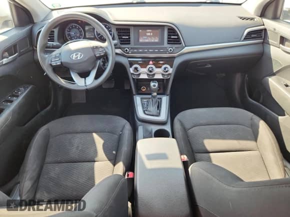 2019 Hyundai Elantra SE z VIN 5NPD74LF3KH466788, wystawiony jako Copart lot #86709055 z przebiegiem 117 860 mil mil oraz Szkoda całkowita • Salvage title. Historia ofert i sprzedaży dostępna na DreamBid. Obrazek 8.