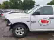 2022 Ram 1500 Tradesman с VIN 3C6JR6AT9NG210824, выставлен на аукционе IAAI как лот 42161290 с пробегом 61 371 миль миль и . История ставок и продаж доступна на DreamBid. Изображение 19.